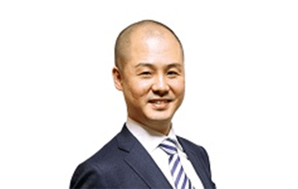 高村 幸治